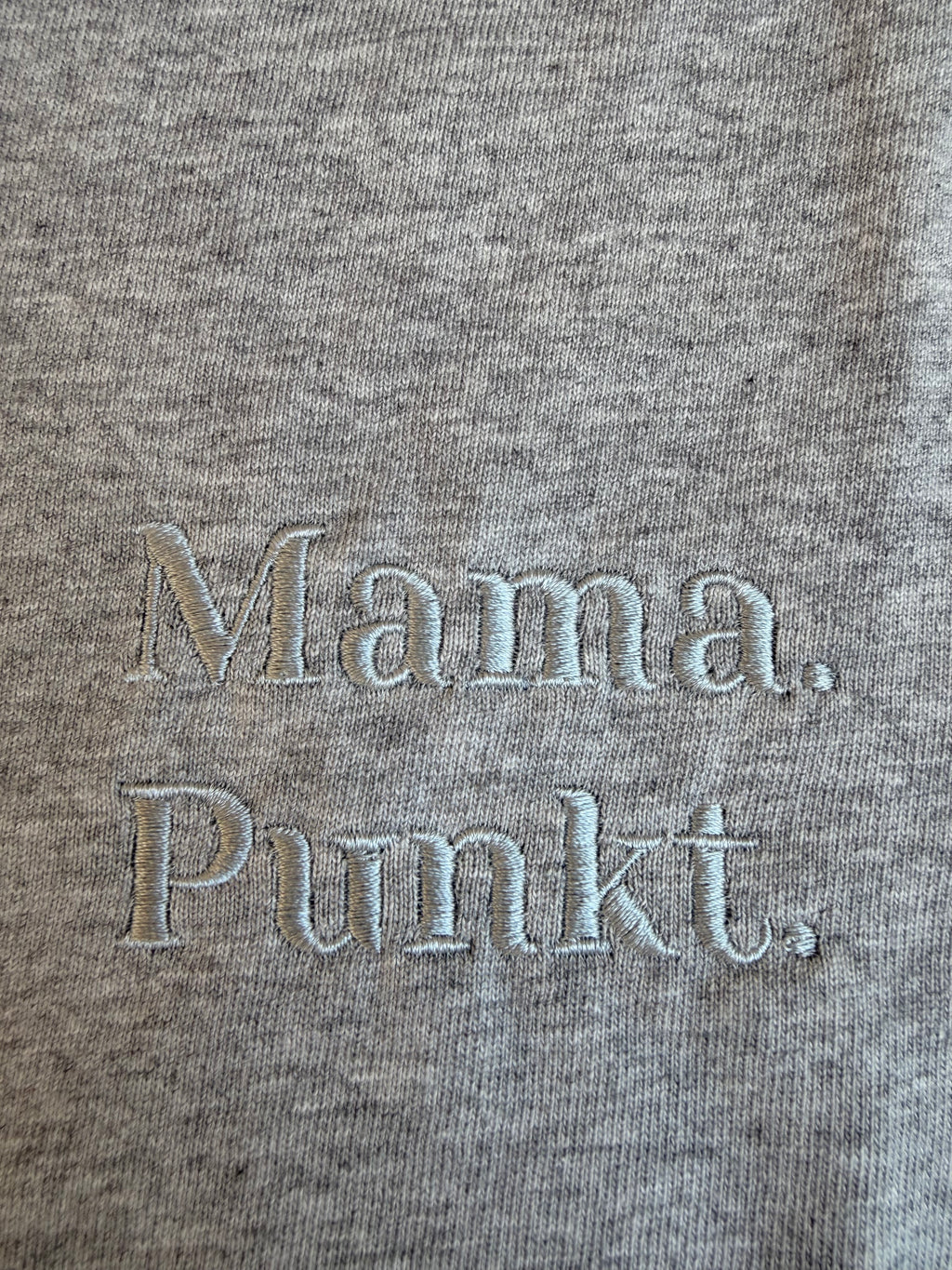 Mama. Punkt.